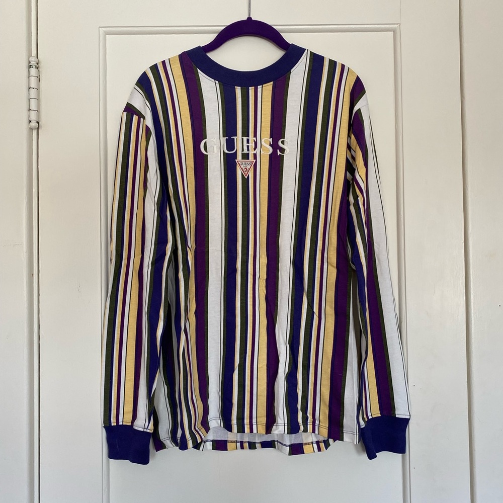 long sleeved multicolored striped GUESS t-shirt